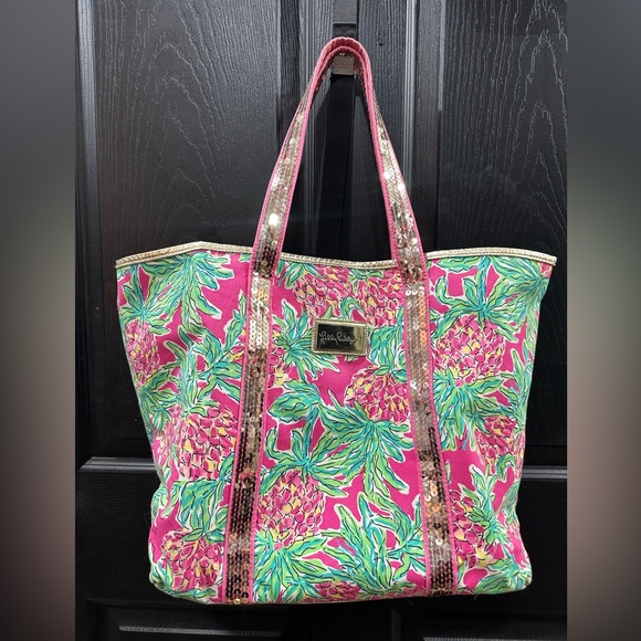 Lilly Pulitzer Handbags - Lilly Pulitzer Beach Tote Bag